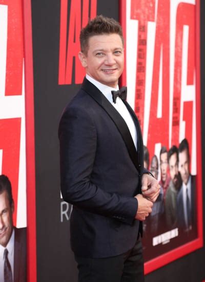 jeremy renner my ex wife sent photos of my penis to the court the