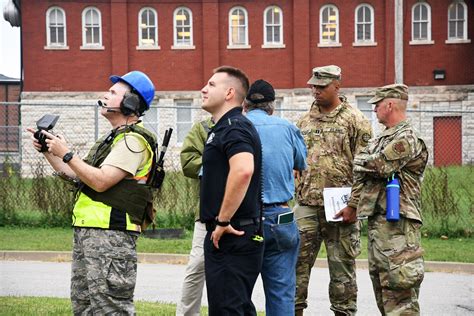 missouri air guard joins partners  earthquake exercise national guard guard news