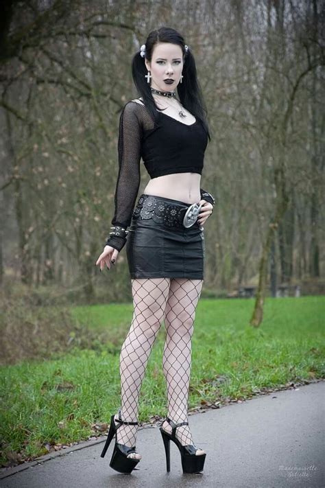 Mr Blackheart On Twitter Gothic Fashion Women Goth Fashion Gothic