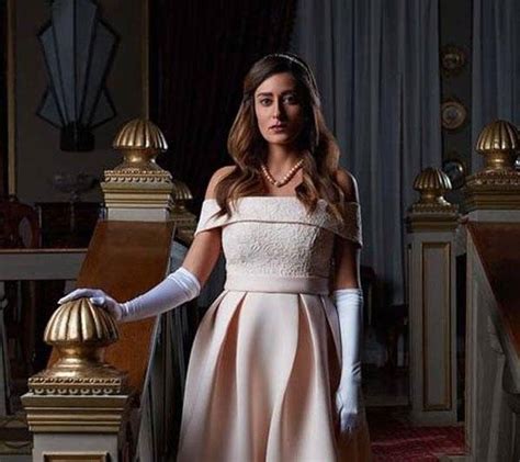 Amina Khalil Egyptian Actress Strapless Dress Formal