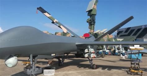 chinese drones  set  swarm  global market americas military entertainment brand