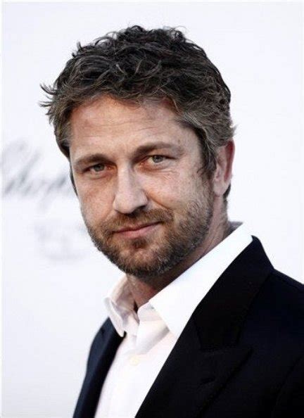 detroit links want to see actor gerard butler with a mullet now s