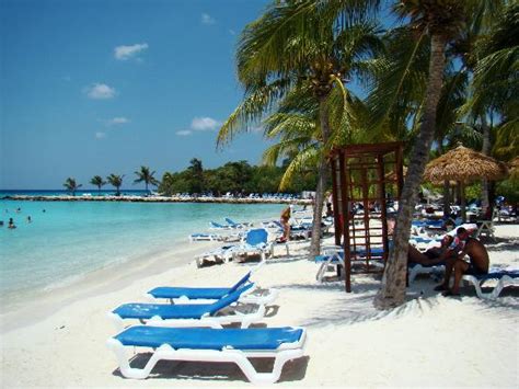 Adult Side Of Island Picture Of Renaissance Aruba Resort