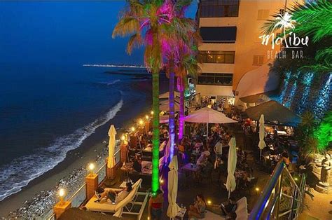 great 👍🏻 place to chill 😎 out malibu beach bar benalmadena