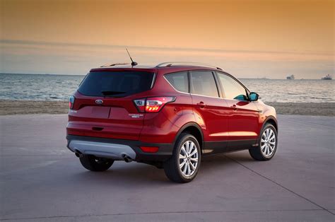 ford escape review  rating motor trend