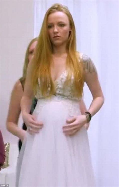 Maci Bookout Tries On Wedding Dresses When Still Pregnant Dresses