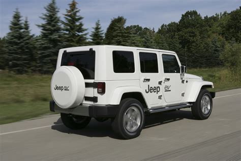 jeep ev concept hd pictures  carsinvasioncom