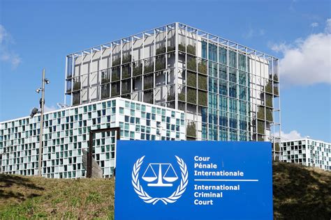 internationaal strafhof bestaat  jaar vijf veroordelingen en een hoop kritiek het nieuwsblad