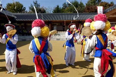 korean holiday dance editorial stock image image  east