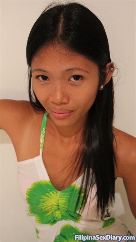 skinny asian amateur teen posing nude from filipina sex diary