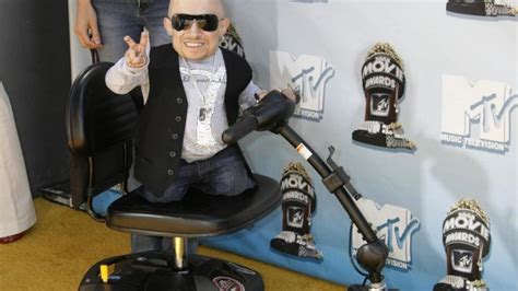 mini me verne troyer is angry over release of sex tape welt