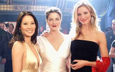 livescripts guiones charlie s angels movie transcripts
