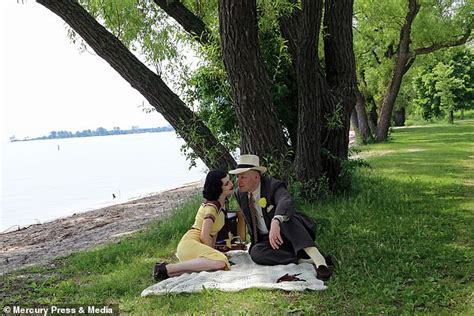 Couple Who Dress In Vintage Clothes Fell In Love Daily Mail Online