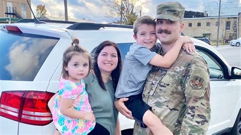 military dad surprises 7 year old son at traffic stop