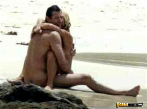 free lisa marie jeff goldblum nude beach