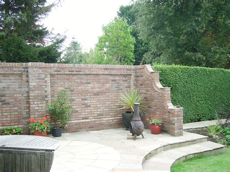 brick garden walls google search gartenmauern steinmauer garten