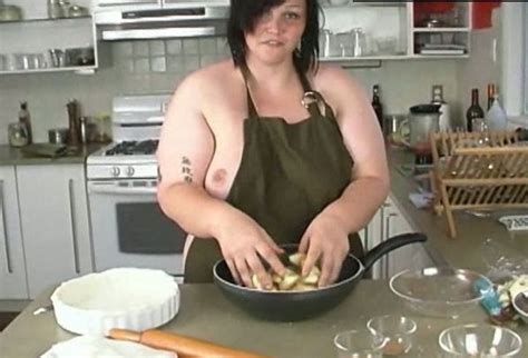 Fat Bbw Cook Bakes Apple Pie In The Kitchen Half Naked