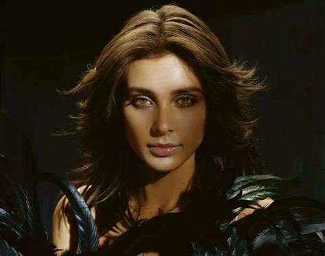 Lisa Ray Lisa Ray Famous Women Perfect Physique