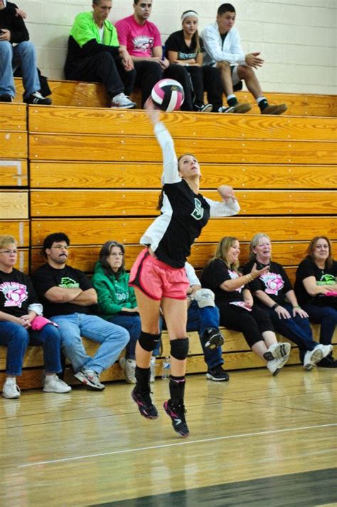 photos lindy girls volleyball digs deep for breast cancer awareness
