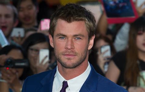 chris hemsworth ghostbusters 3 adds thor star as the