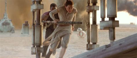Star Wars Rey Actress Teases When We Will Learn Who Her
