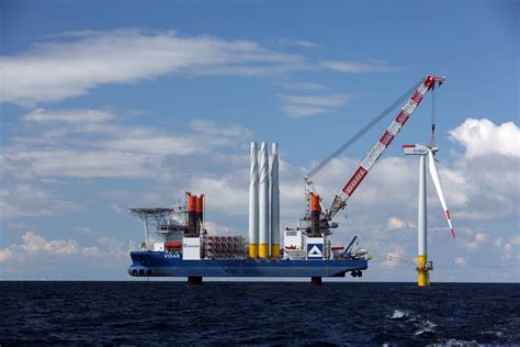 zweiter offshore windpark der enbw erreicht naechsten meilenstein