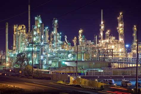 oil refinery  night  denver  oc rinfrastructureporn