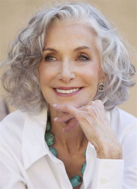 cool short hairstyles for women over 50 who are always