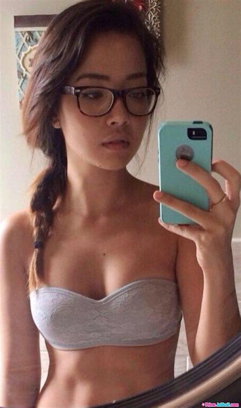 tiny selfie in bra xxx photo