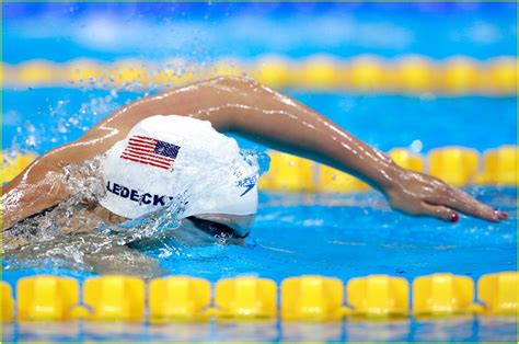 Katie Ledecky Wins Gold In 800m Freestyle And Beats Her Own World Record