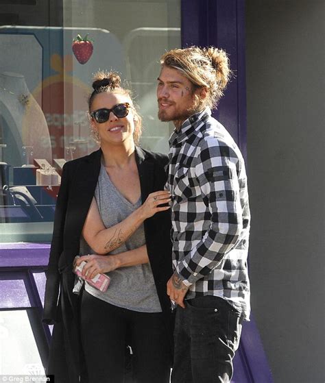 marco pierre white jnr and girlfriend holly turner shop for a ring in