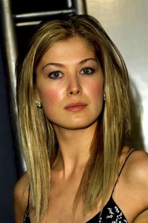 rosamund pike [組圖 影片] 的最新詳盡資料 必看