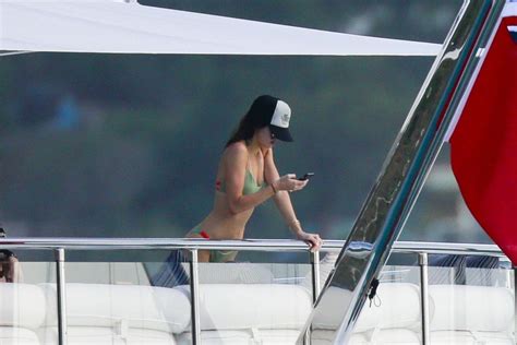 Kendall Jenner In A Bikini 36 Photos Thefappening