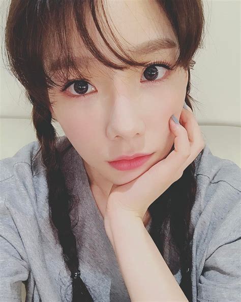 check out the cute selfies from snsd s taeyeon wonderful