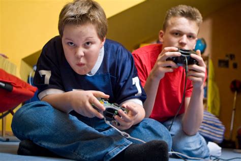 negative positive effects of video games ~ psychological