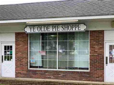 local beloved pie shop closes  doors  journal publications