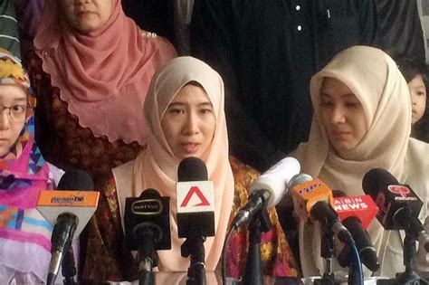 Second Daughter Of Anwar Ibrahim Steps Up To The Plate After Fathers
