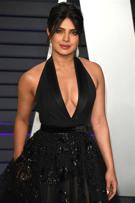 Priyanka Chopra Fappening Sexy Sideboobs At Oscar Party