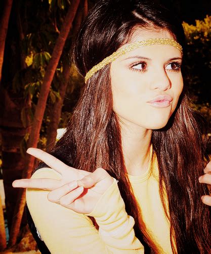 selena gomez images sel make peace sign wallpaper and background photos 30479227