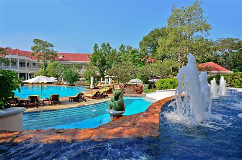 centara grand beach resort villas hua hin golfreisen  hua hin thailand fairway golfreisen