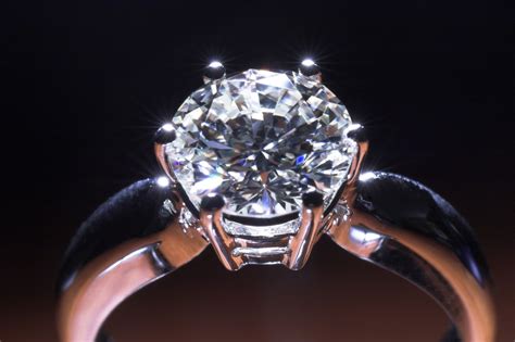 benefits     carat diamond