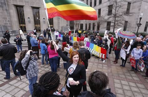Conflicting Orders Complicate Same Sex Marriage In Alabama