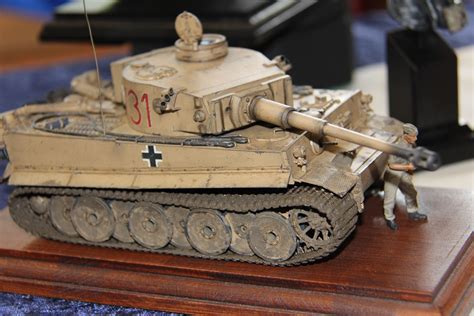 scale tiger  tiger  tank military vehicles