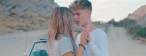 couple love by hrvy find and share on giphy