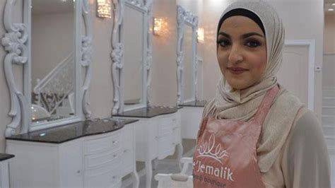 hijabers cantik ini jadi wanita pertama yang buka salon muslimah di as