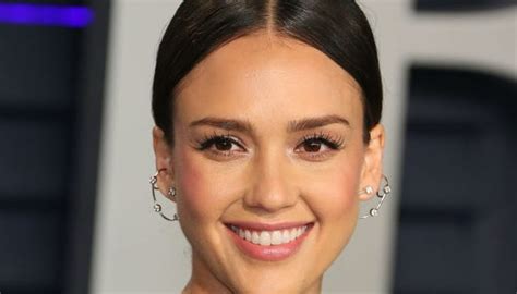 jessica alba stopped eating a lot when she became an actress