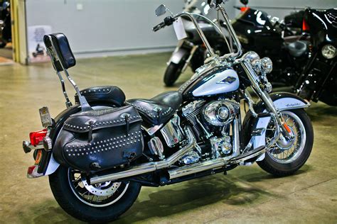 pre owned  harley davidson heritage softail classic flstc