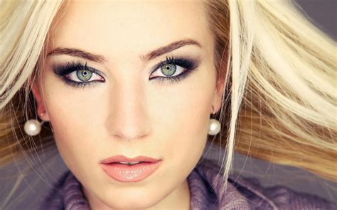 wallpaper face model blonde long hair makeup mouth nose skin head supermodel girl
