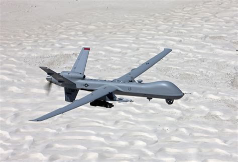 countries  military drones   changing    world prepares  war