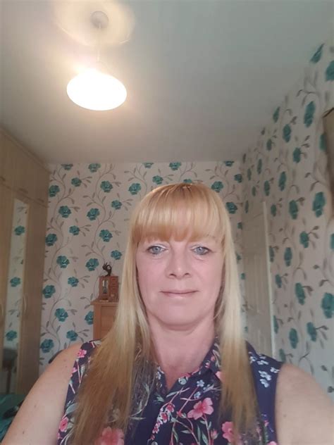 easy going emma is 51 older women for sex in oldham sex with older